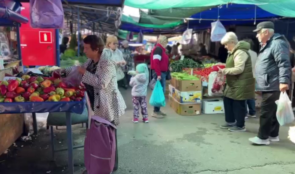 Новороссийск в моменте. Центральный рынок и осеннее изобилие