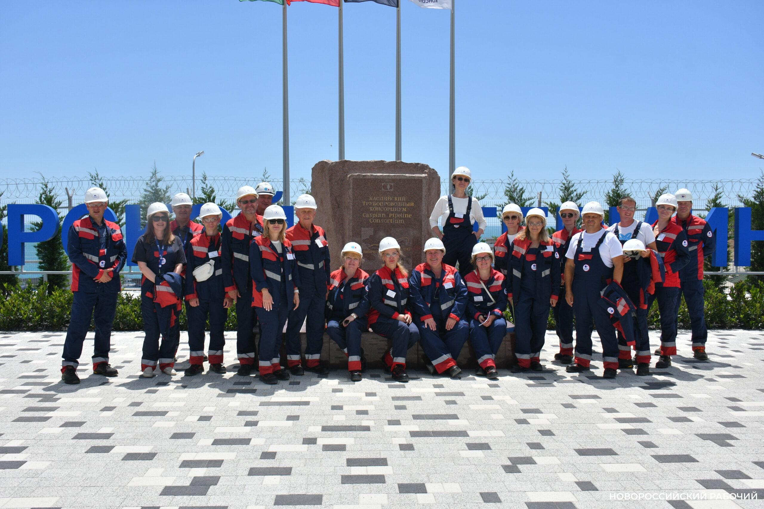 КТК поделился с общественниками опытом контроля за чистотой воздуха в Новороссийске