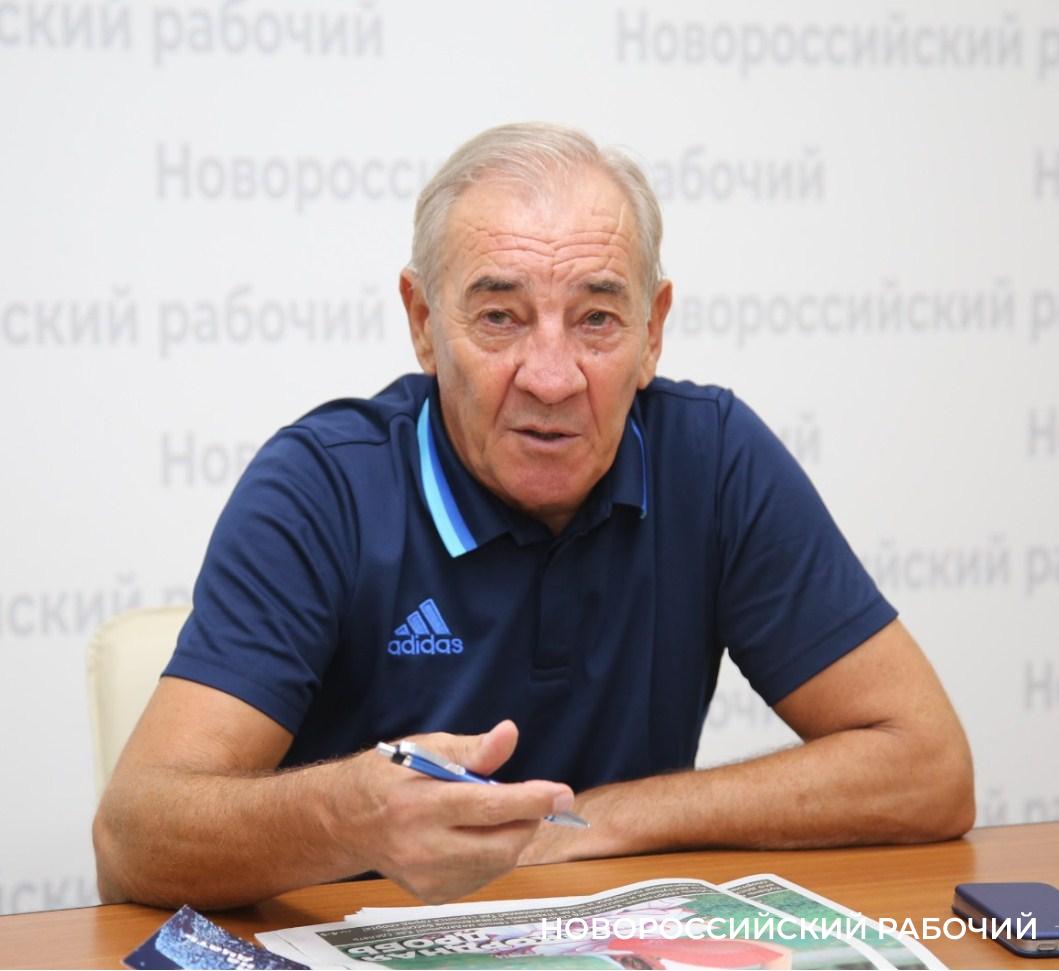 В Новороссийске плюс один заслуженный работник физической культуры и спорта Кубани