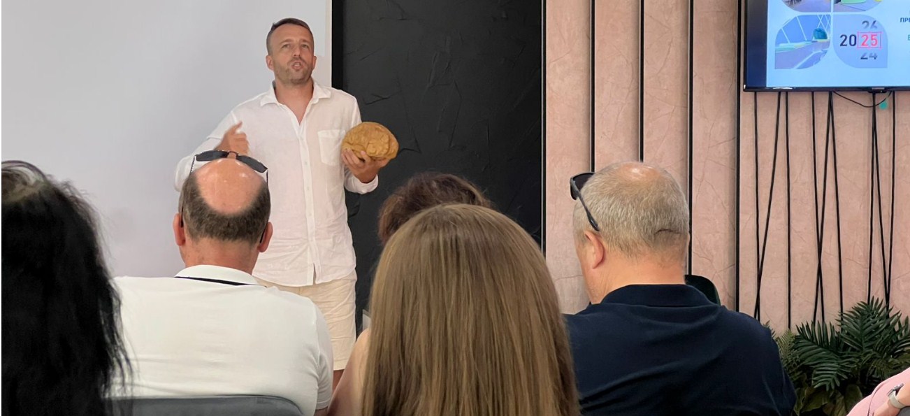 Закрыться или продолжать? Новороссийским бизнесменам дали «новые двери»