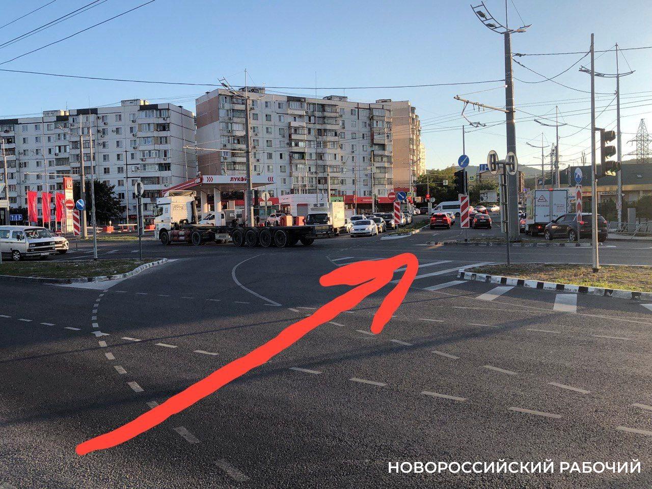 В Новороссийске изменят схему проезда развязки на «Лукойле» и появится «кирпич»