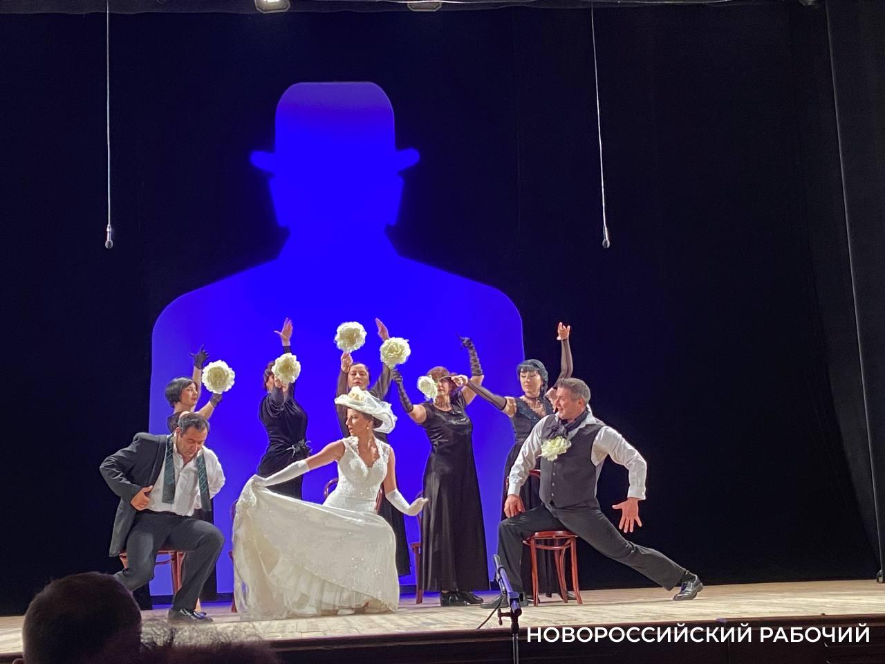 Оторваться невозможно! В Новороссийске оценили игру театра из Севастополя