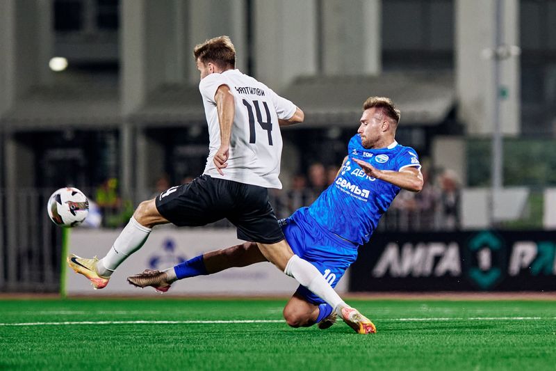 «Кто-то специально раскачивает лодку» — директор ФК из Новороссийска развенчал фейк о сложном финансовом положении «Черноморца»