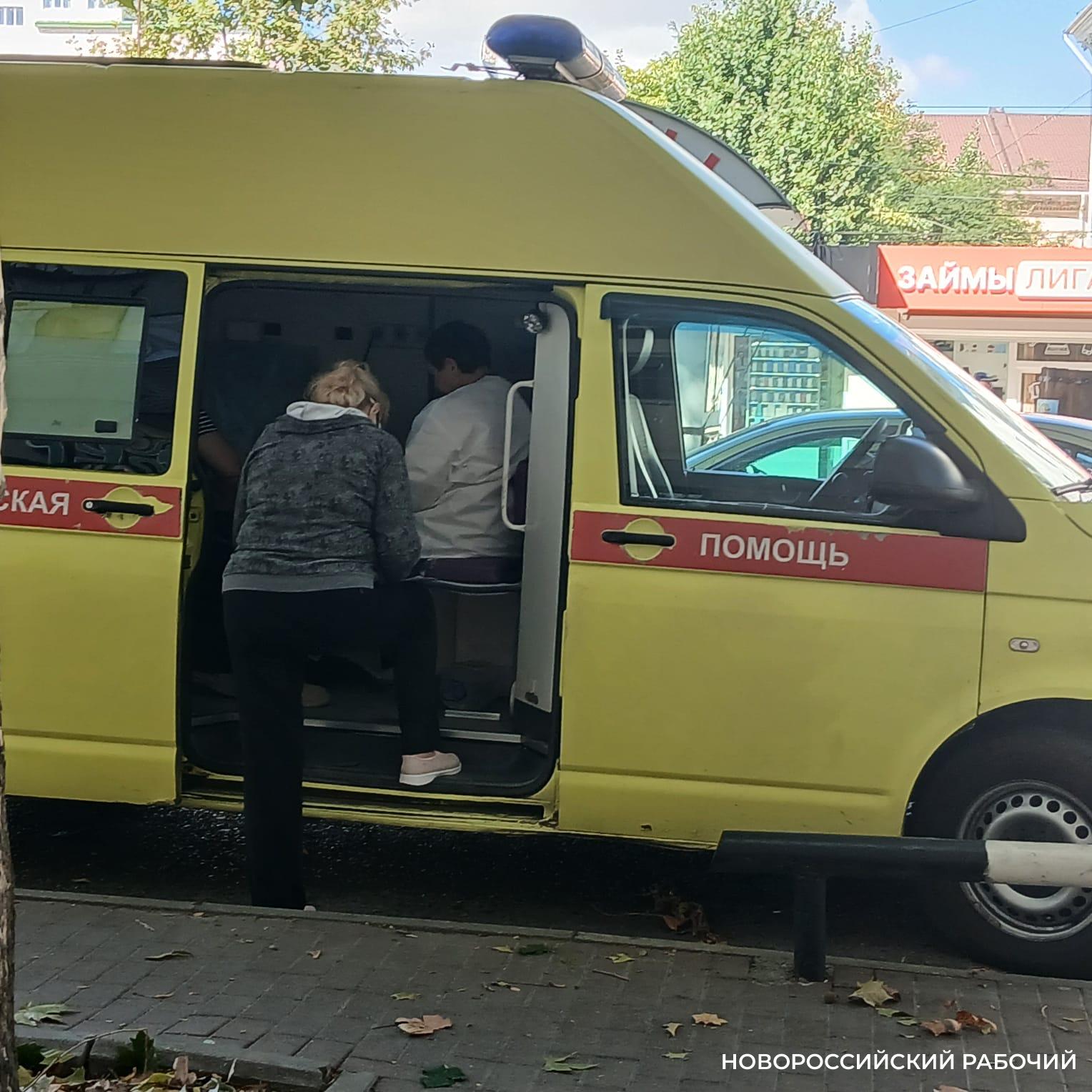 В Новороссийске можно не бояться локдауна. Но прививку лучше сделать