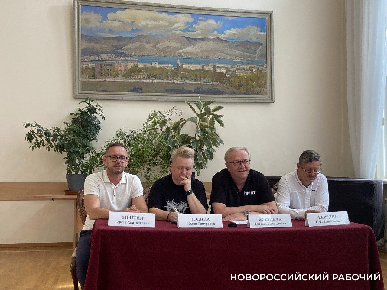 С аншлага в Новороссийске начинается международный фестиваль «Театральная гавань»