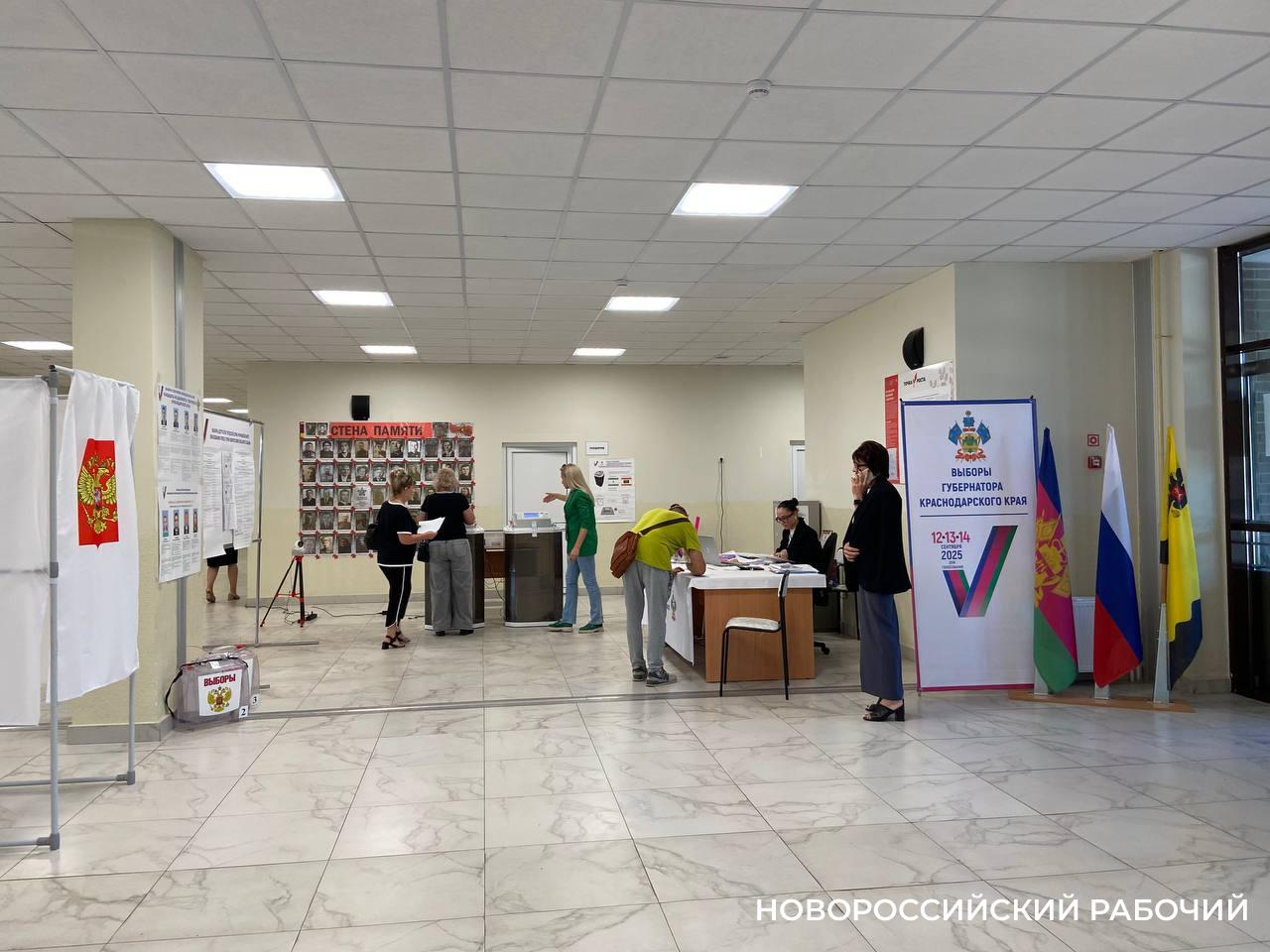 В Цемдолине новороссийцы голосуют активно. День третий