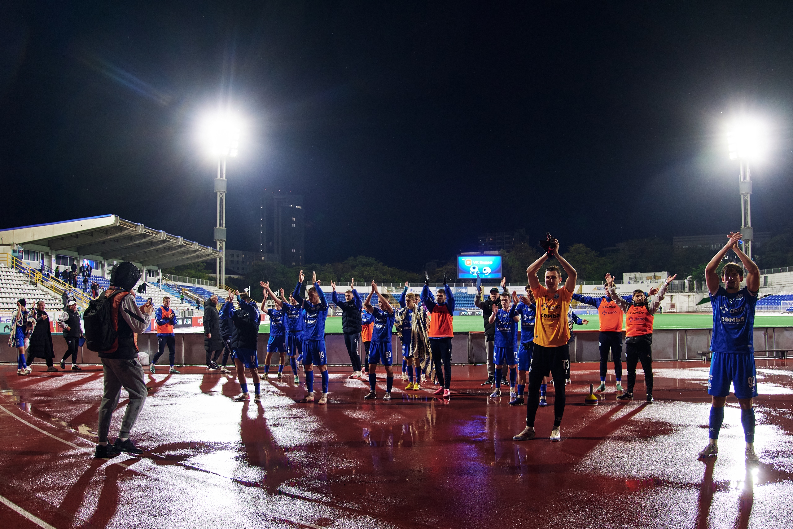 «Черноморец» остался на 13 месте после игры с «Нефтехимиком». Подробности матча с ничейным счетом