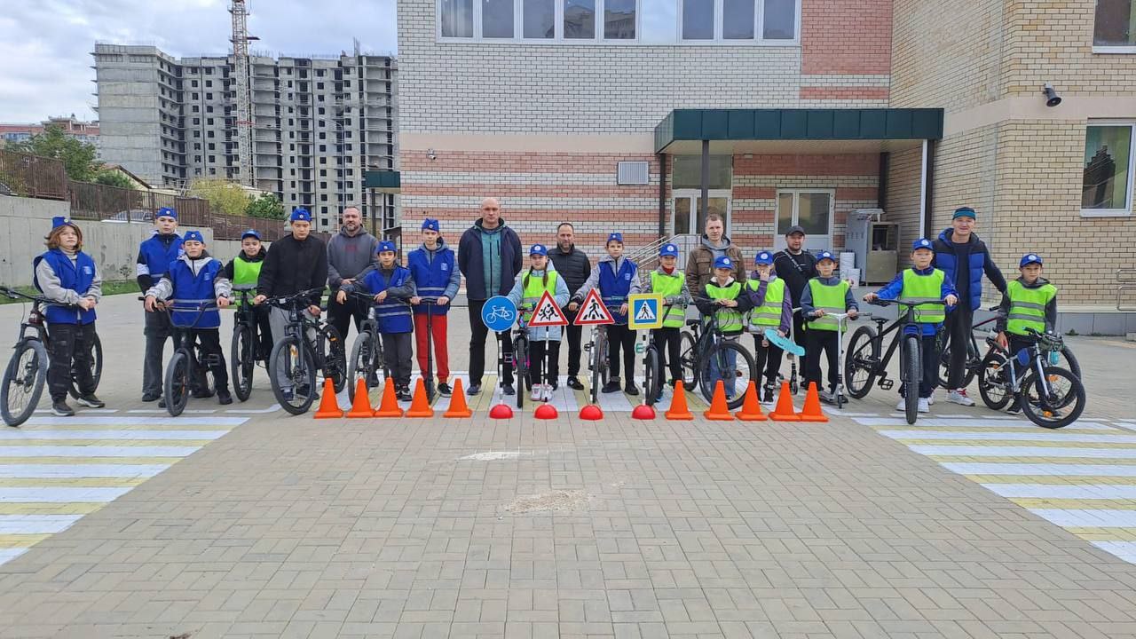 Марафон безопасности, баттл эрудитов. В Новороссийске готовятся к Дню Отца