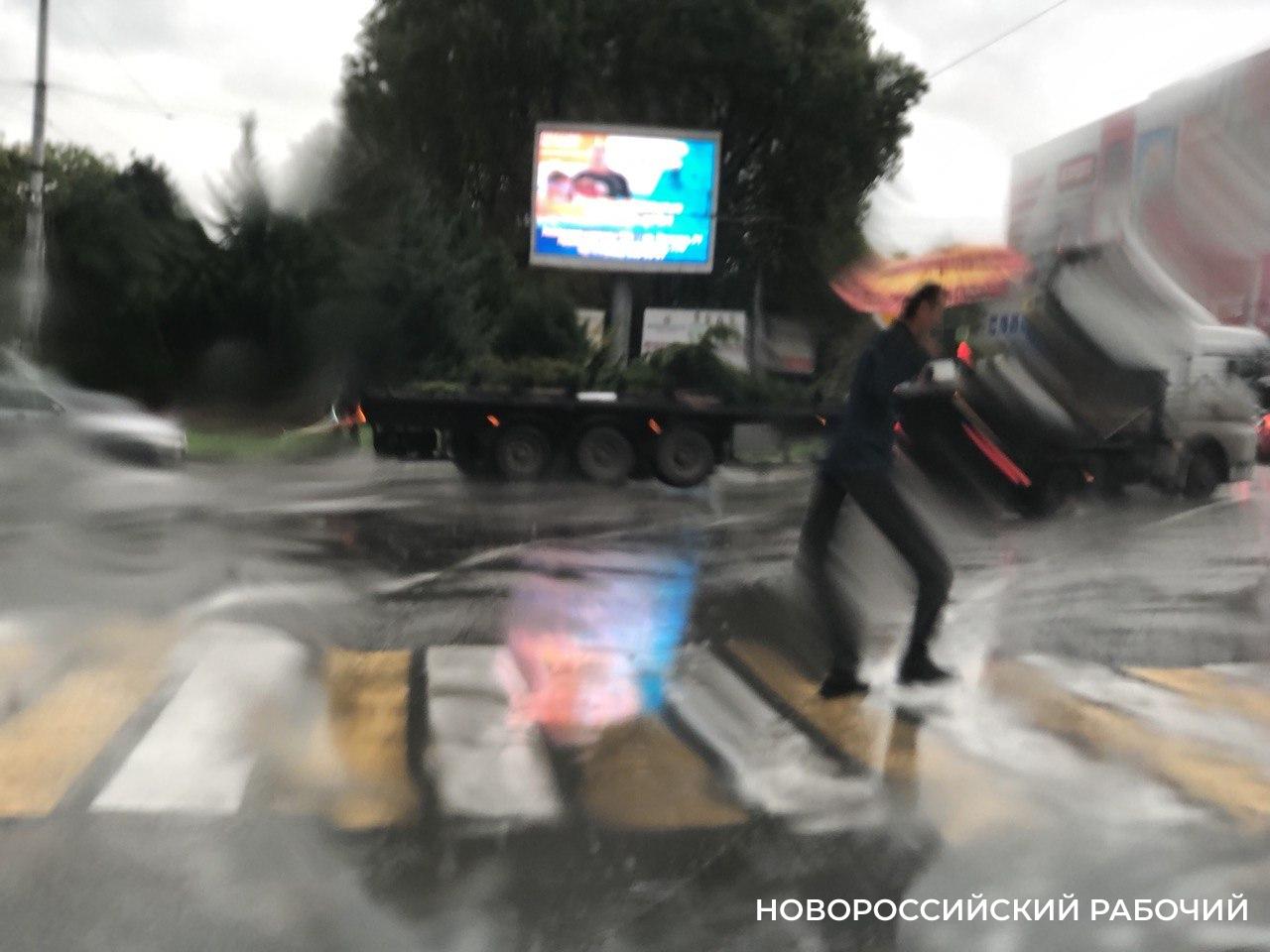 Погода в Новороссийске: неделю живем в режиме «Повышенная готовность»