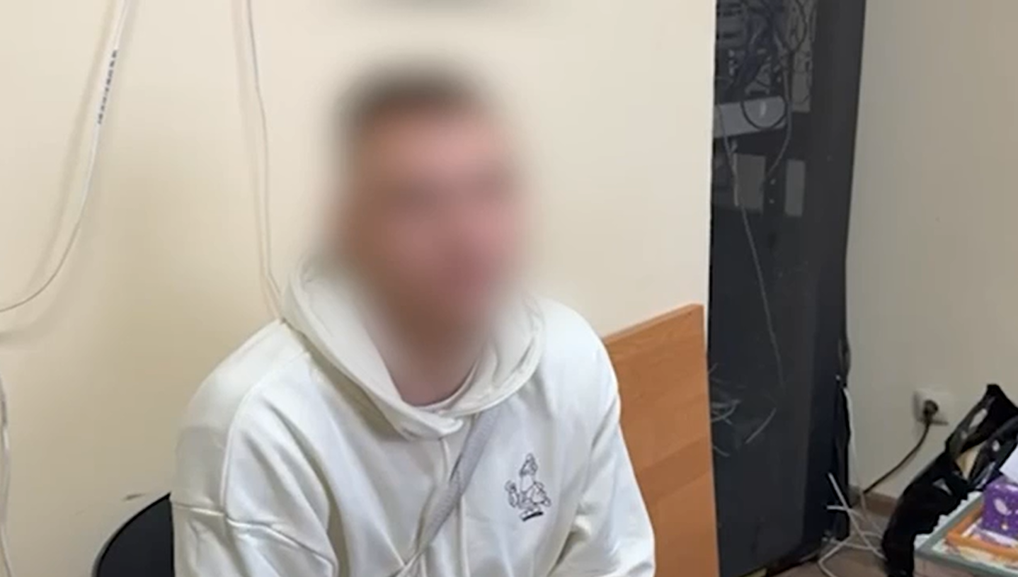 Забрал у пенсионерки из Новороссийска 6 миллионов рублей. Курьер задержан