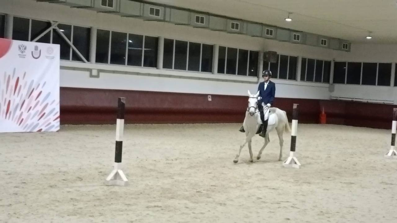 Золото и бронзу Всероссийской спартакиады завоевал всадник из Новороссийска