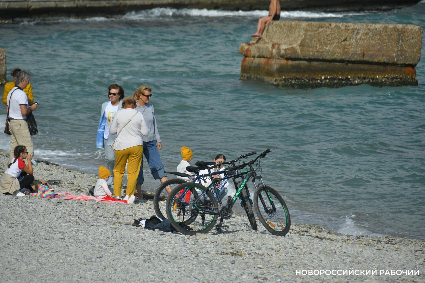 Советы дня на 12 октября: об основании Еревана, чистом стакане и кадровых работниках