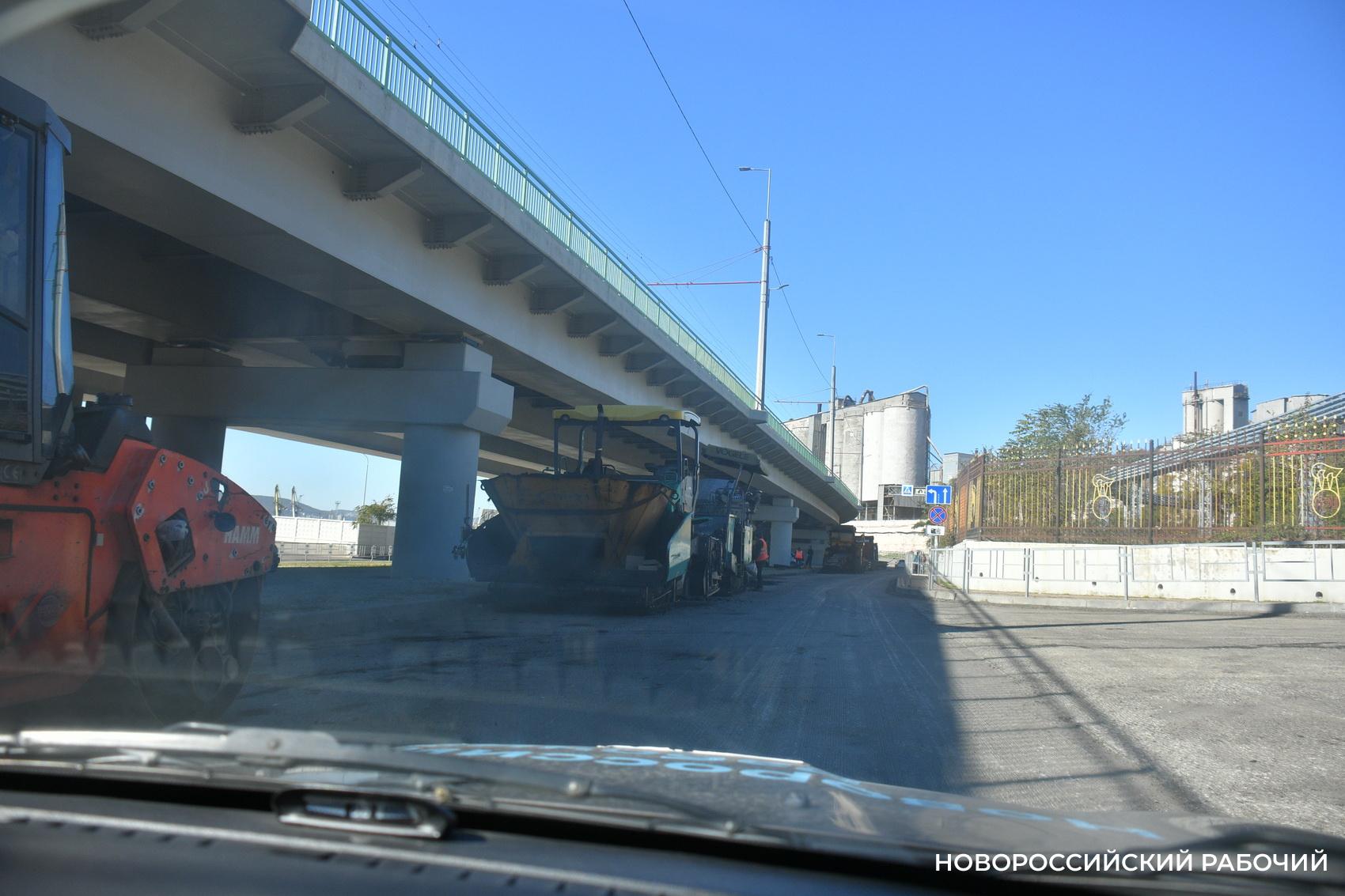 В Новороссийске ремонтируют одну из главных транспортных артерий