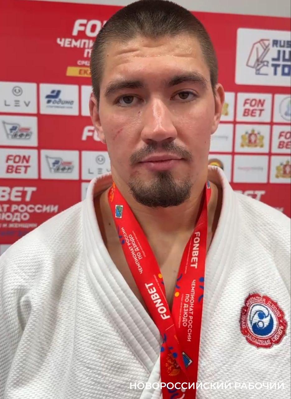 Валерий Ендовицкий из Новороссийска стал трехкратным чемпионом России по дзюдо