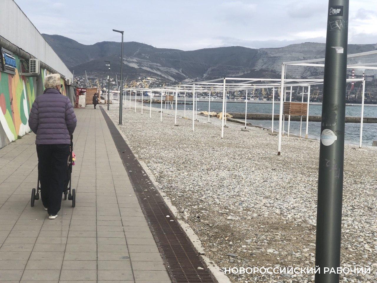 В Новороссийске на горпляже построят раздевалки для «моржей»