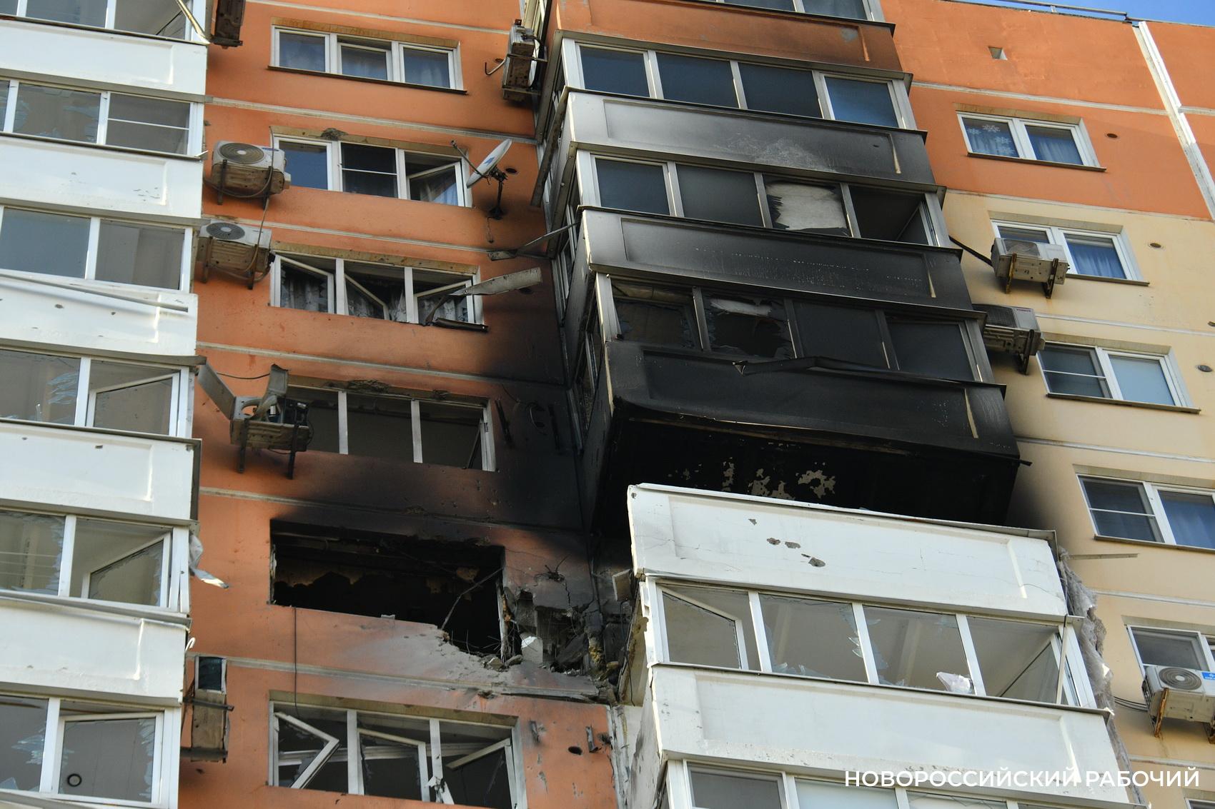 «Муж оставил нас на парковке и ушел в неизвестность». В Новороссийске во время атаки БПЛА спаслись те, кто сделал все по правилам