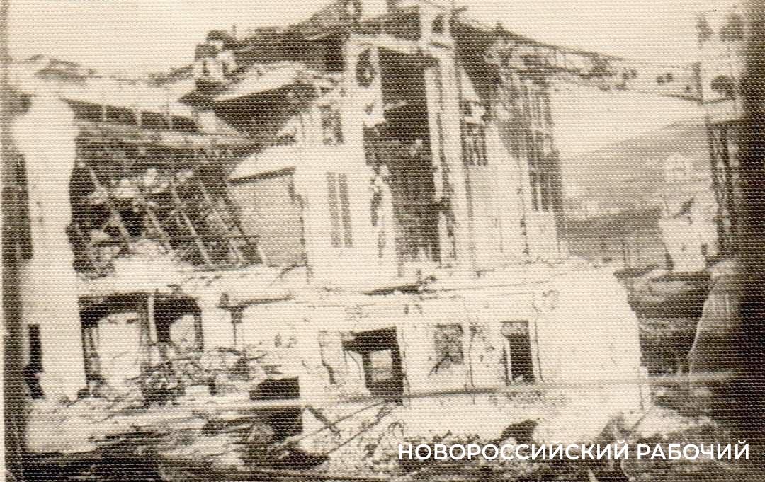 80 лет назад в Новороссийске восстанавливали жилье, бани, трамвайные линии и кинотеатры