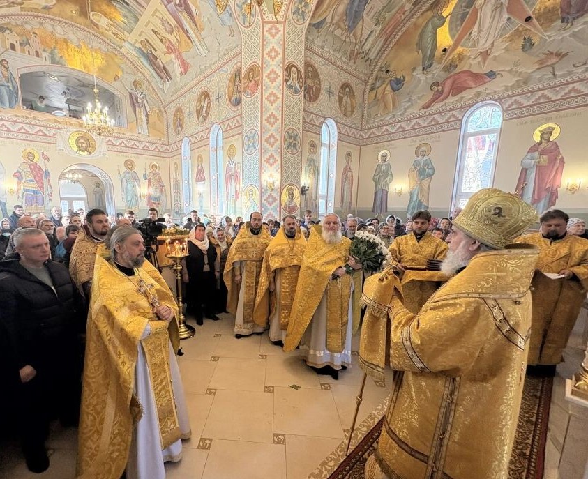 Храм на Шесхарисе родился заново. В Новороссийске прошел чин освящения