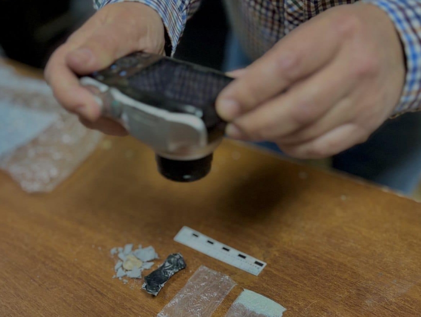 10 лет за трафарет:  в Новороссийске отмечают праздник сотрудники наркоконтроля