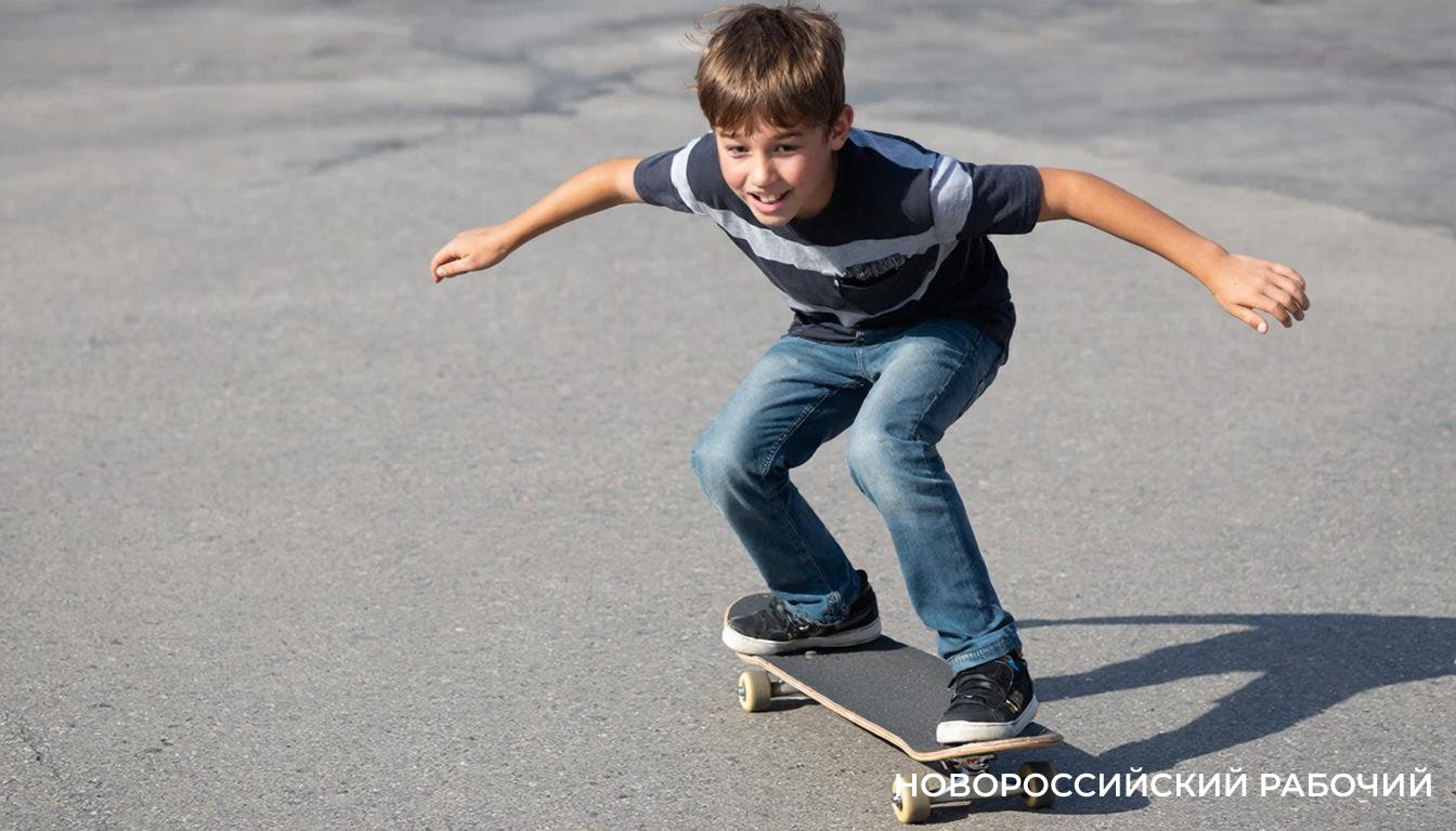 Детские площадки Новороссийска приспособят под на скейты?