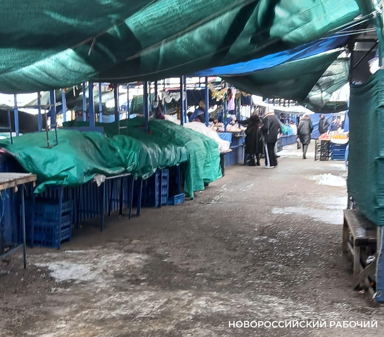 Рынок Новороссийска опустел из-за морозов