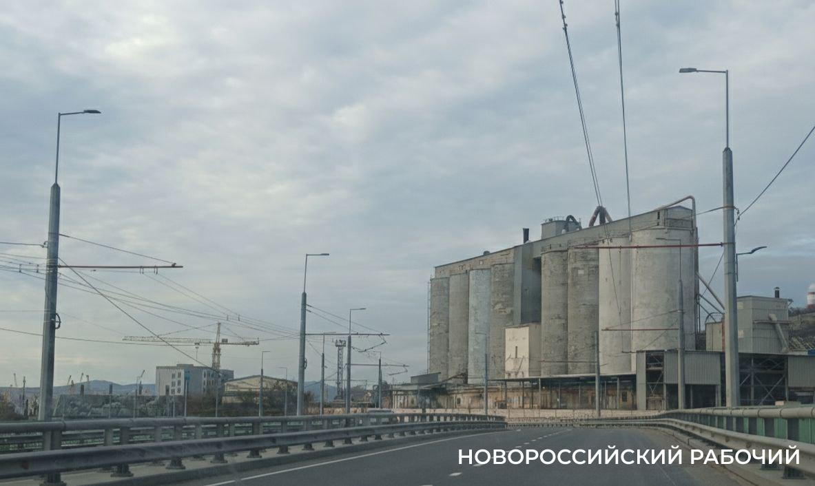 «Многие в шоке!» Работники «Новоросцемента» обсуждают возможную национализацию