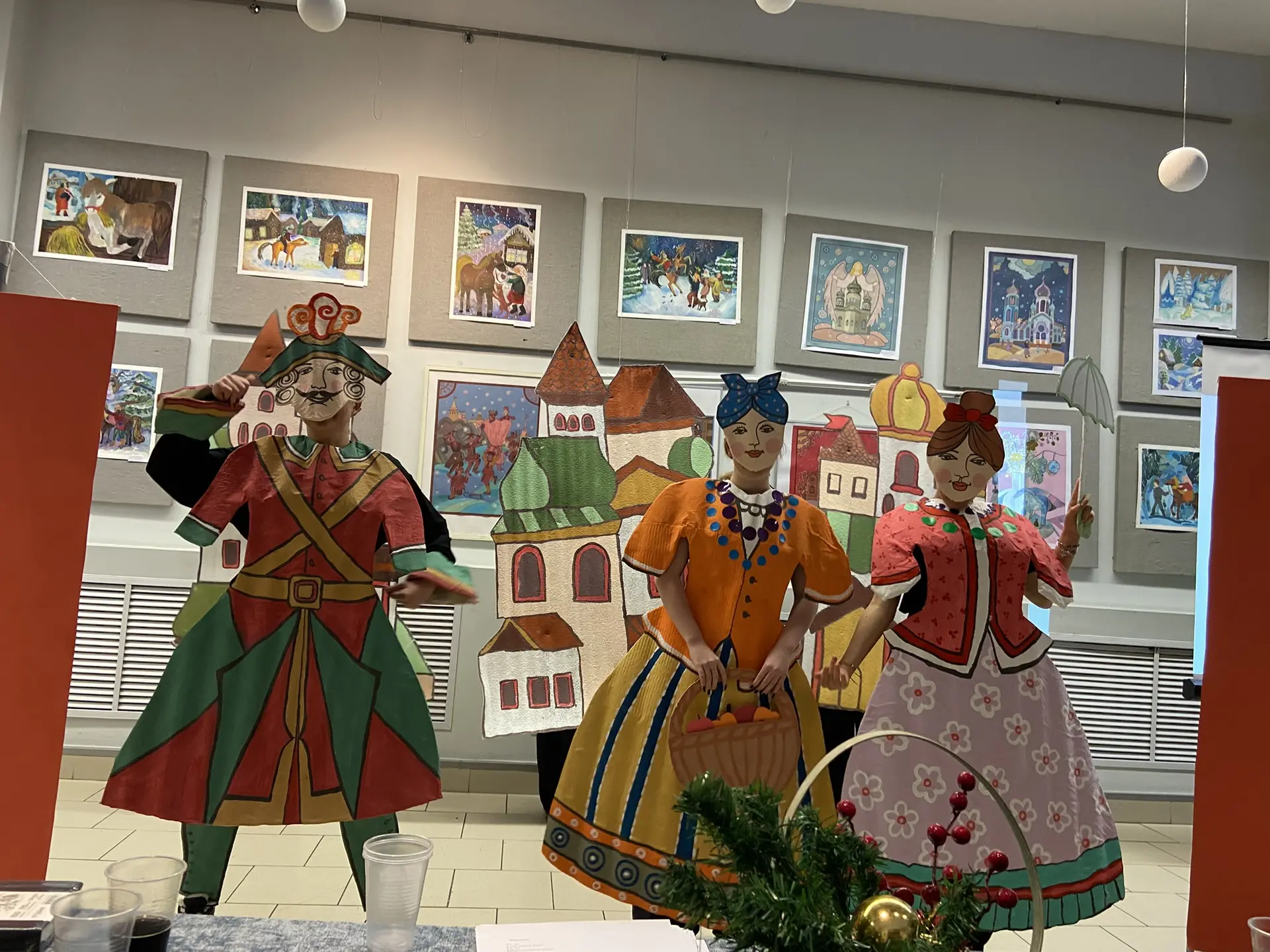 В Новороссийске оживили картины известных художников