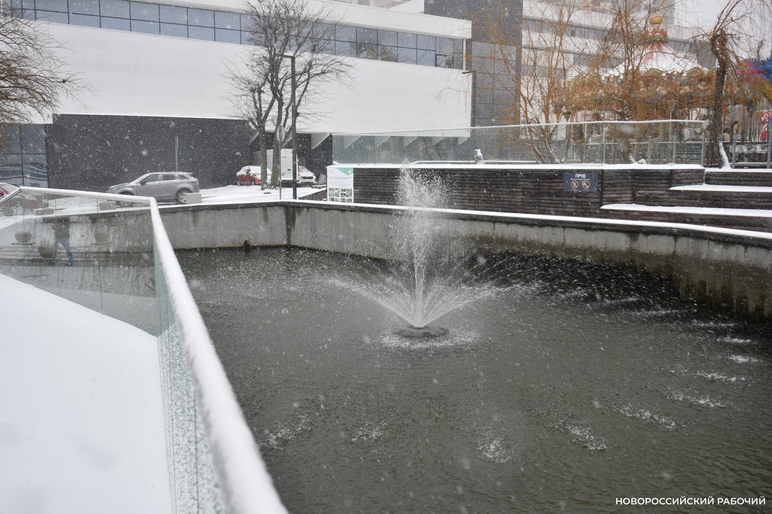 14 января: о европейских костюмах, сборке автомобилей и масонской ложе в России