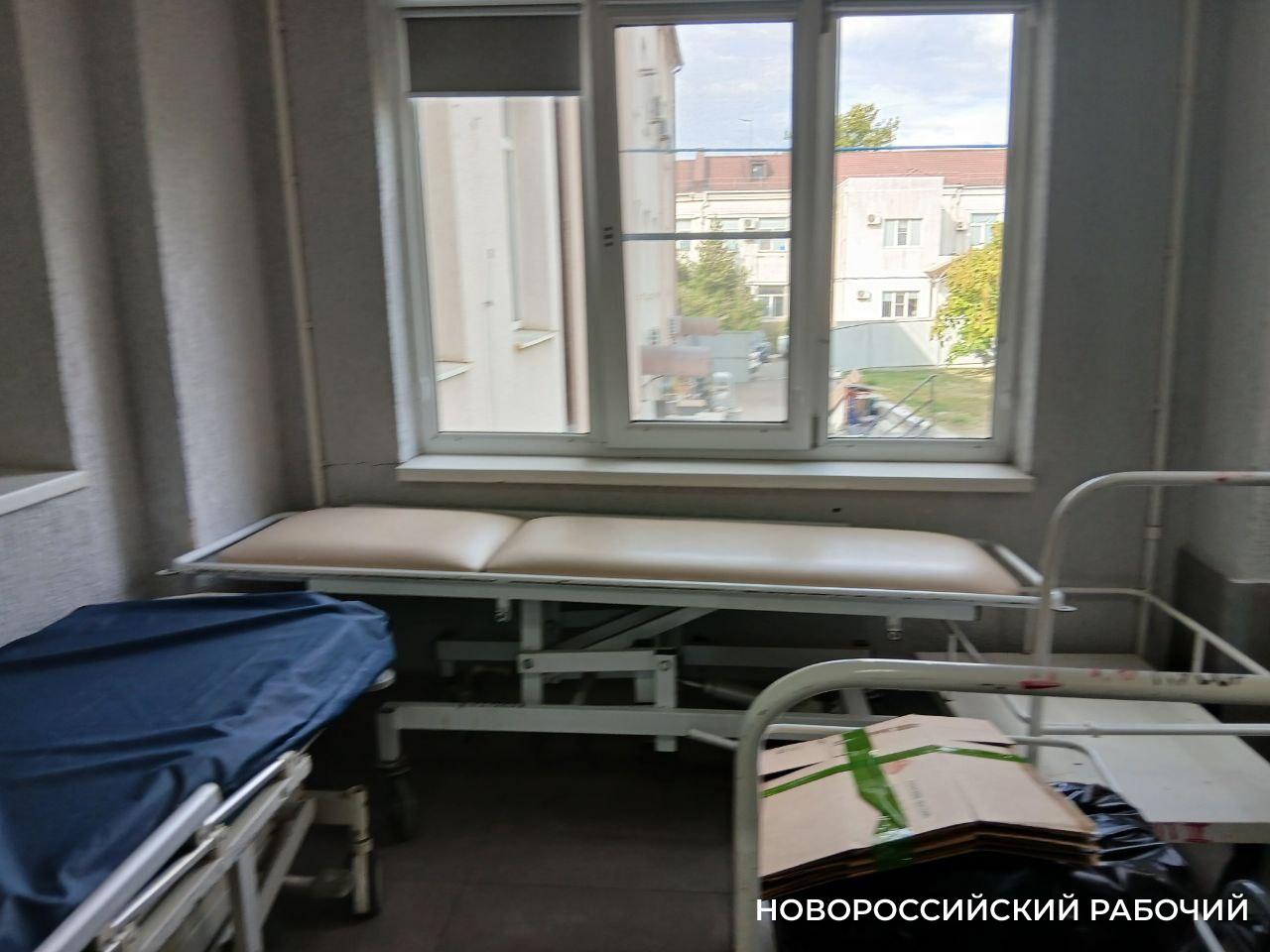 190 суток на ИВЛ — из больницы выписали пострадавшую при атаке БПЛА в Новороссийске