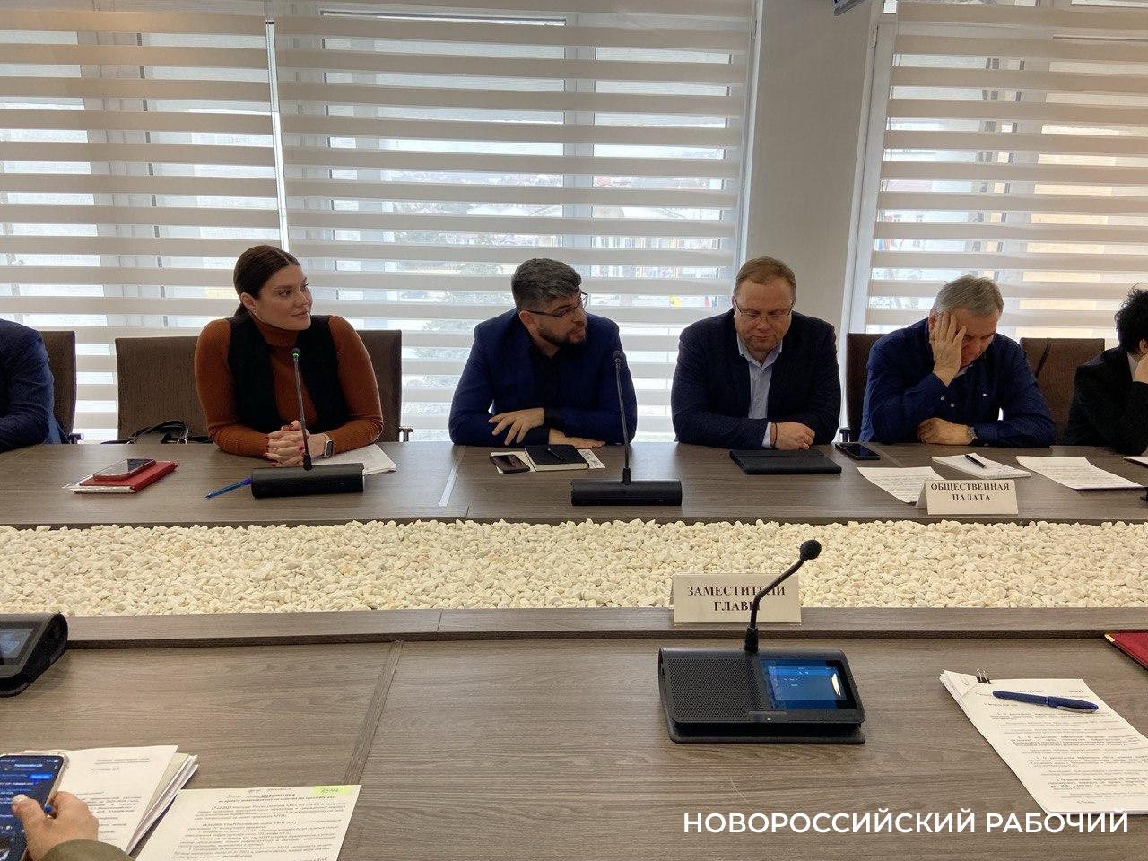 В Новороссийске запустят маршрут ко Дворцу творчества и решили вопрос жителей «12 –ого километра»