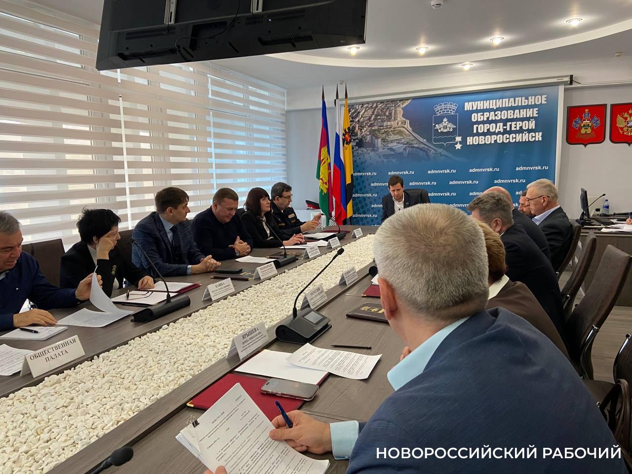 Каждая — 2,5 миллиона?! Депутатам объяснили, почему новые остановки в Новороссийске такие дорогие