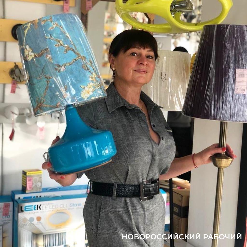 «С моею «придурью» смирились» — хозяйка магазина в Новороссийске не выбрасывает отходы на свалку