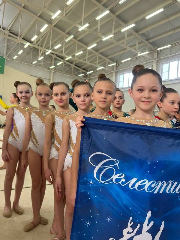 Новороссийские гимнастки вернулись с краевого турнира с командными медалями