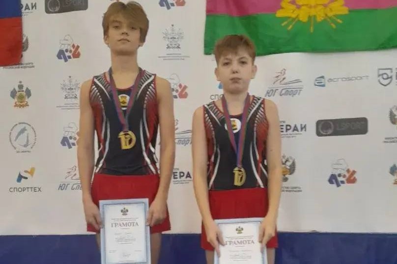 Новороссийские батутисты завоевали золото первенства края