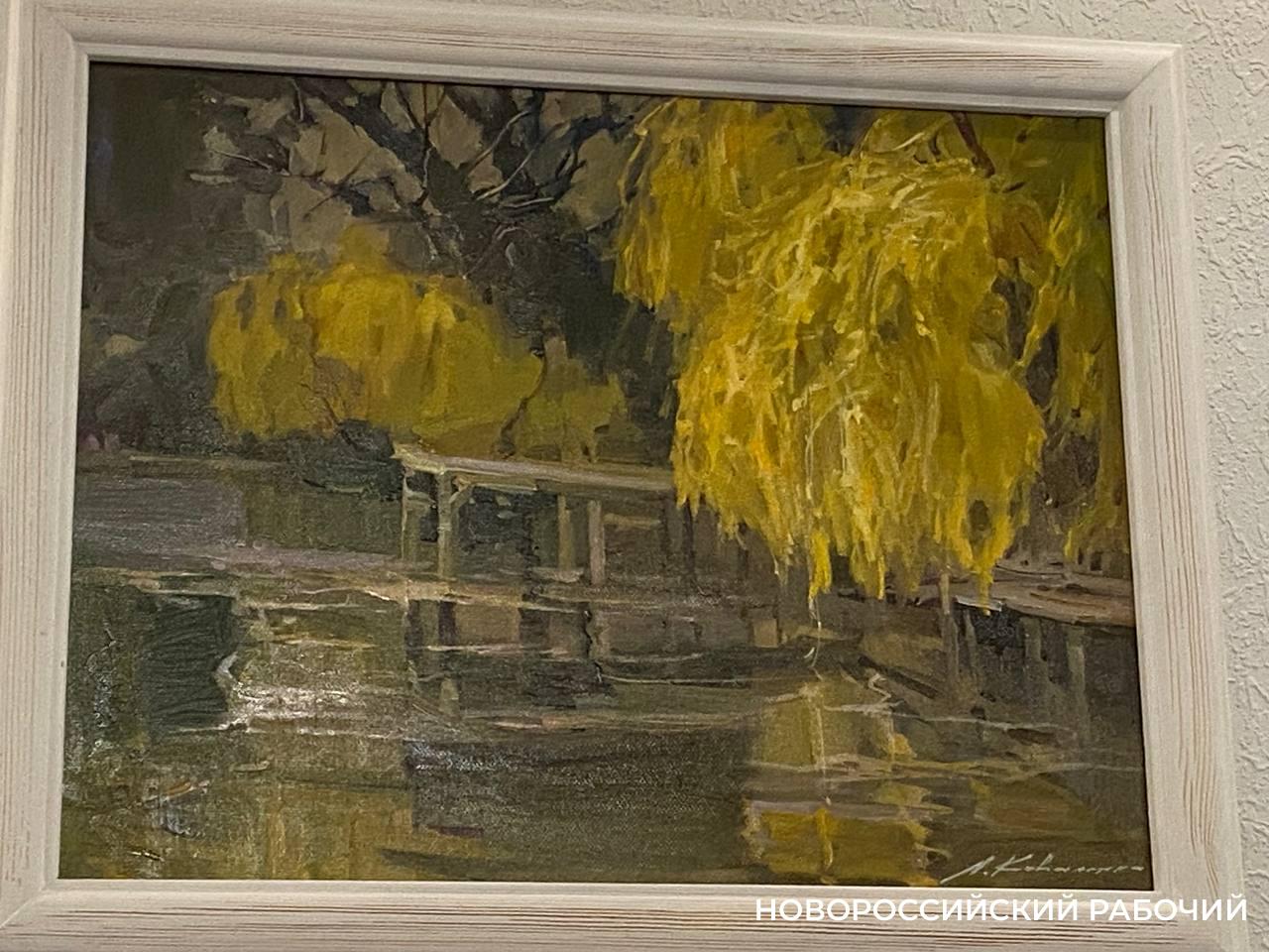 Мир прекрасен! В Новороссийске открылась выставка известной художницы