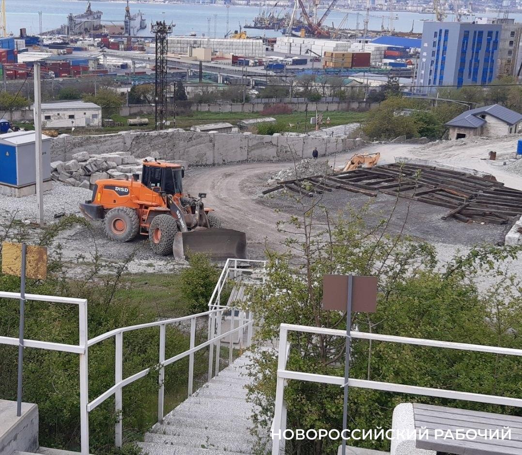 В Новороссийске узаконили проход к «ДЗОТу «Сарайчик»