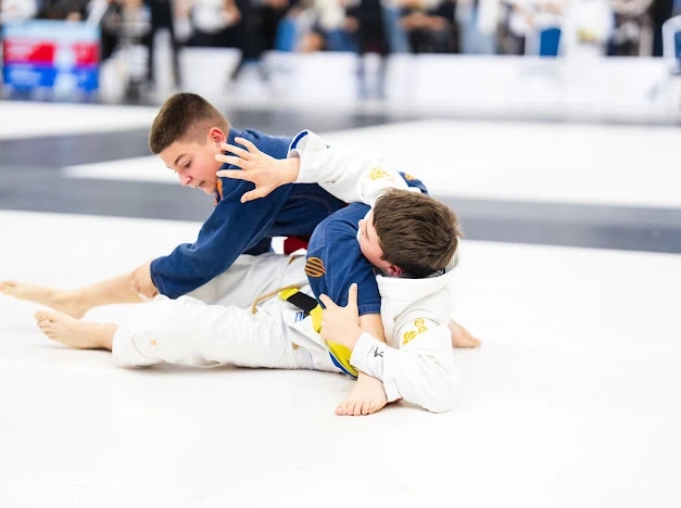 Новороссийские борцы привезли 4 медали с главных стартов страны по бразильскому джиу-джитсу