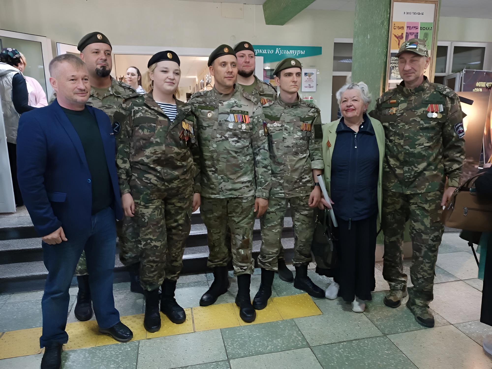 В Новороссийске дал концерт военный коллектив, который поднимает боевой дух