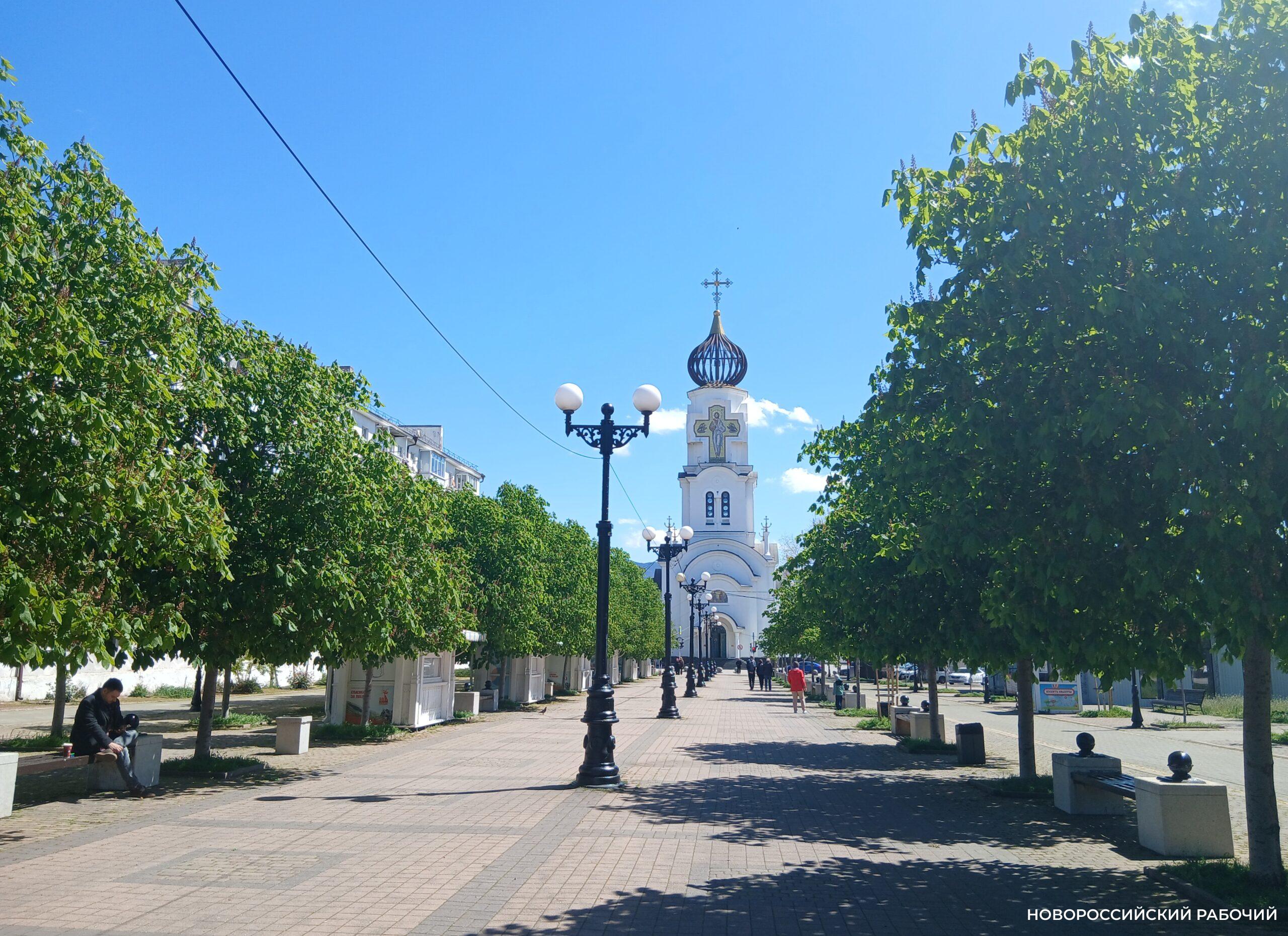 В Новороссийске была Станичка, где жили казаки, работал колхоз и высаживались куниковцы
