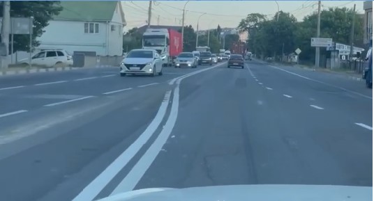 В Новороссийске сделали поворотную полосу, чтобы уменьшить аварийность