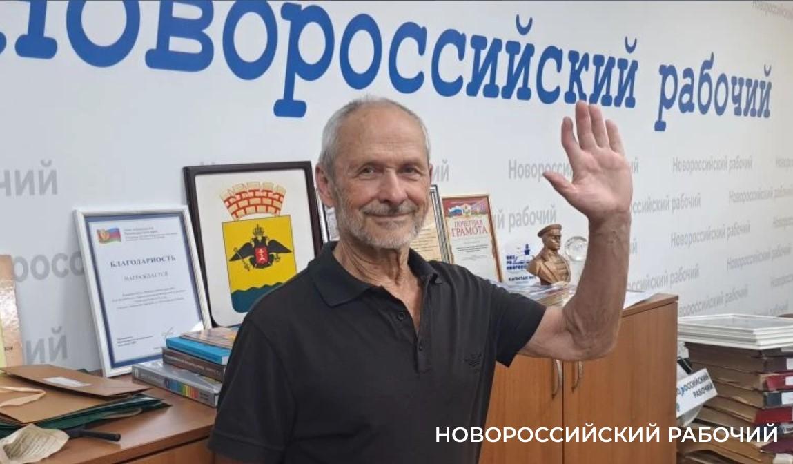 В 77 лет — на втором курсе вуза!  В Новороссийске обнаружен самый взрослый студент