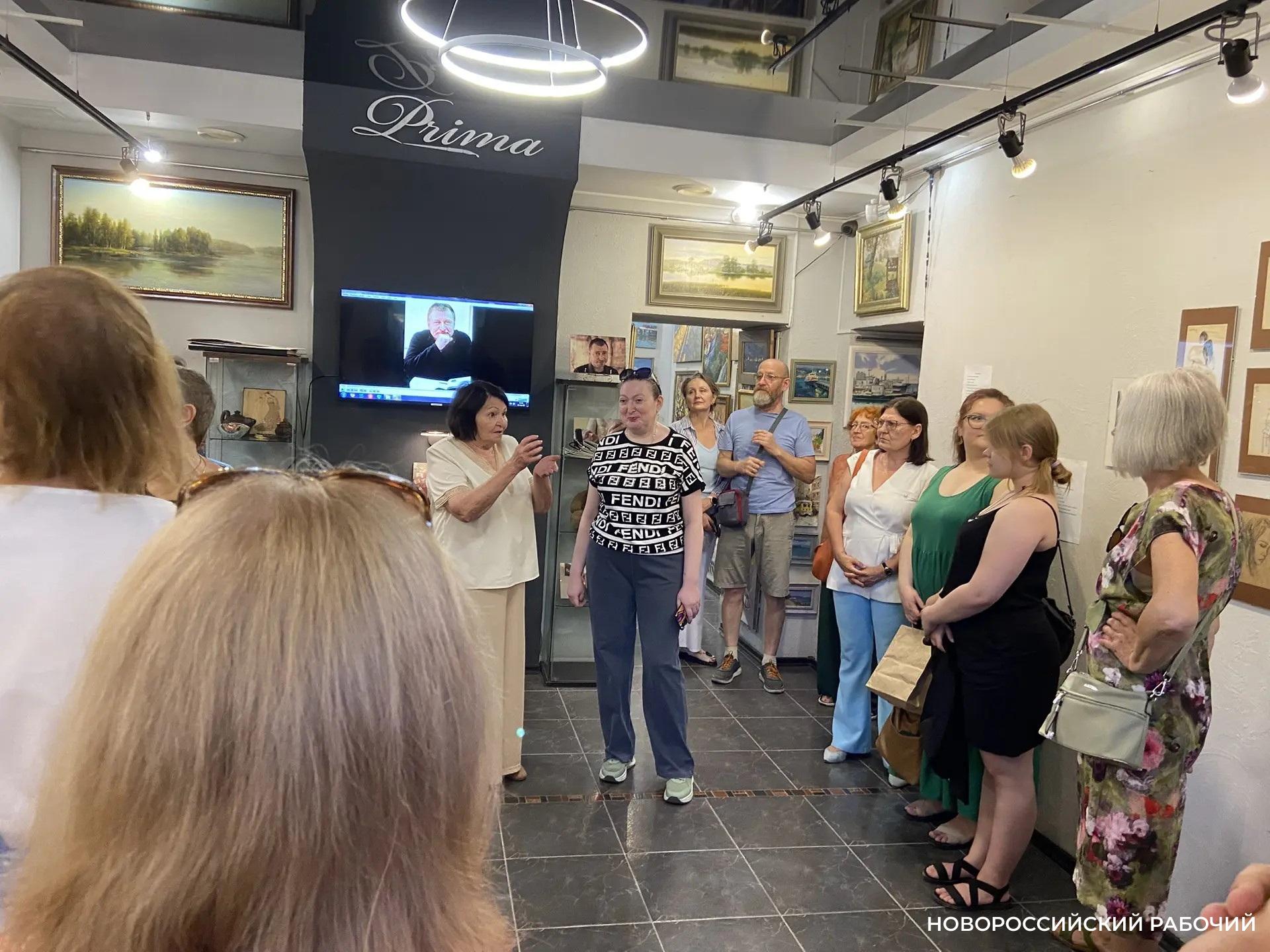 В Новороссийске открылась выставка Туракевича: графика, стихи и заметки на полях