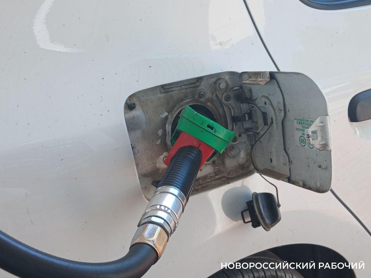 «Ситуация сложная, но контролируемая». В Новороссийске обострился бензиновый дефицит