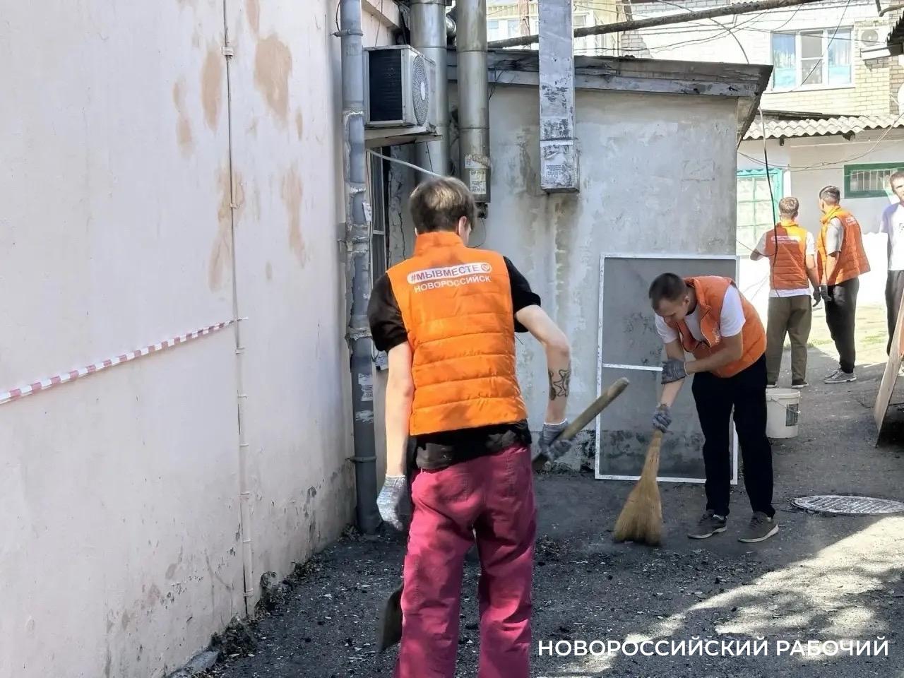 В Новороссийске насчитали 576 поврежденных квартир и 76 частных домов после атаки БПЛА
